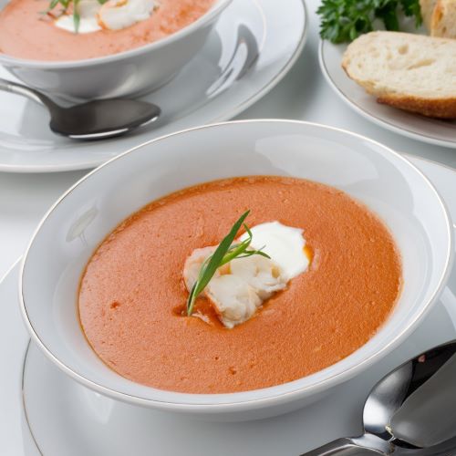 https://parkplacebagels.com/cdn/shop/products/Park-Place-Bagels-Lobster-Bisque-Soup_1600x.jpg?v=1616522638